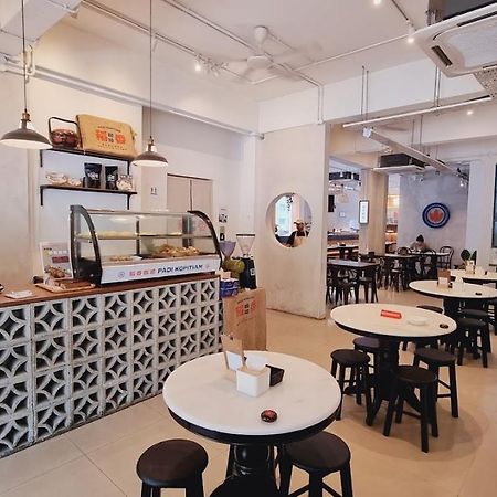 Attrus Bed & Breakfast Johor Bahru Extérieur photo