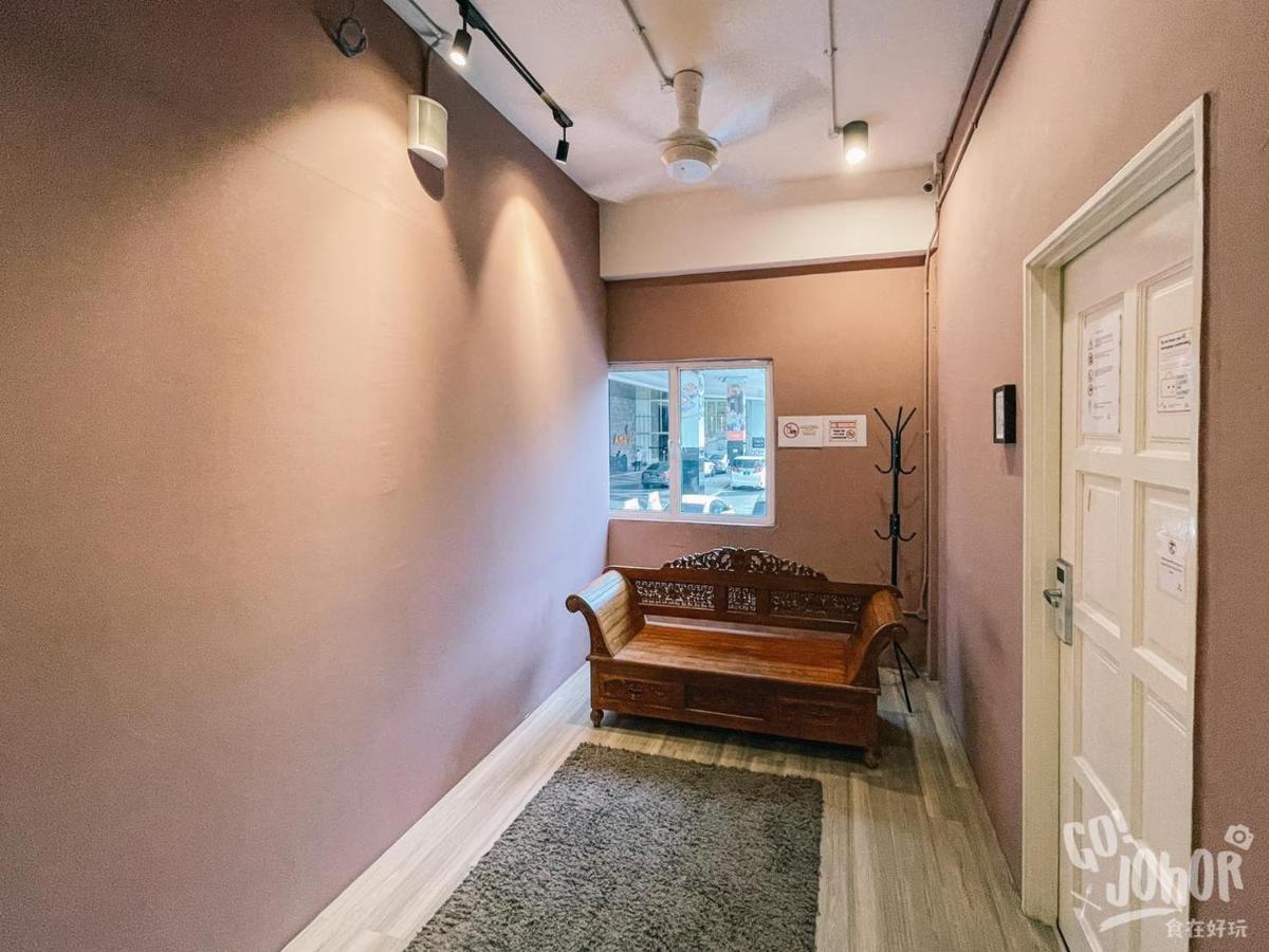 Attrus Bed & Breakfast Johor Bahru Extérieur photo
