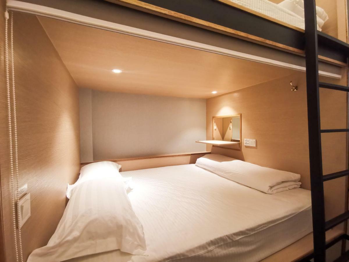 Attrus Bed & Breakfast Johor Bahru Extérieur photo