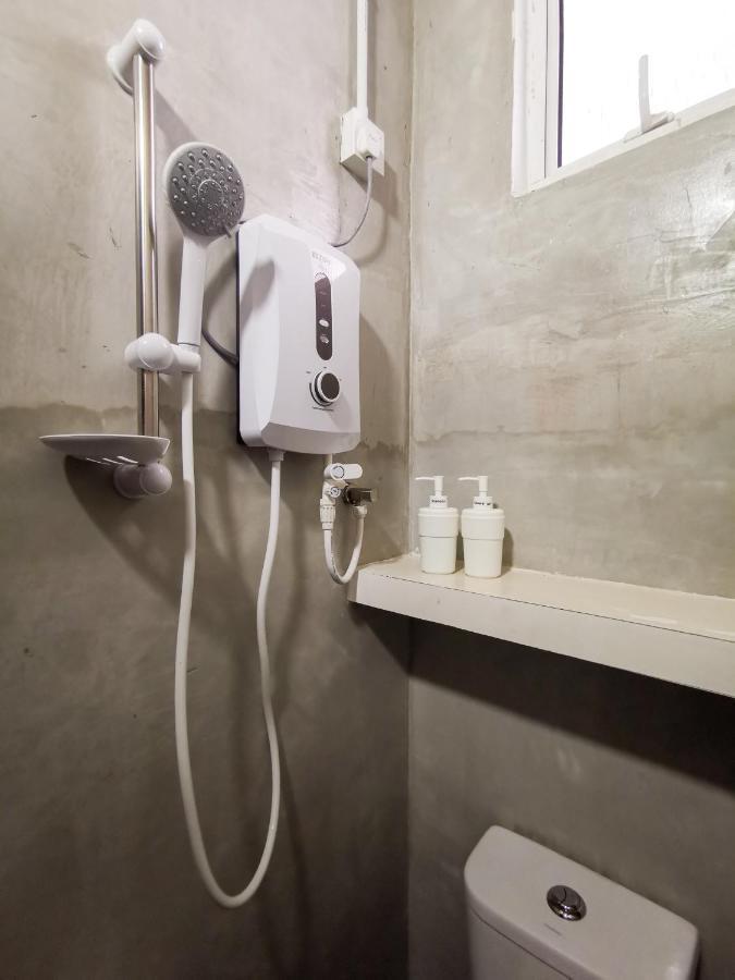 Attrus Bed & Breakfast Johor Bahru Extérieur photo