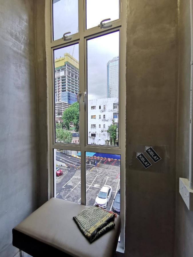 Attrus Bed & Breakfast Johor Bahru Extérieur photo